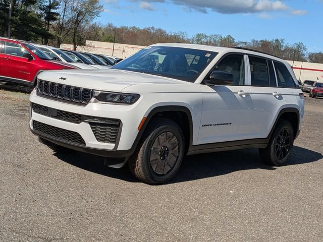 New 2026 Jeep Grand Cherokee Altitude AWD/4WD image 7