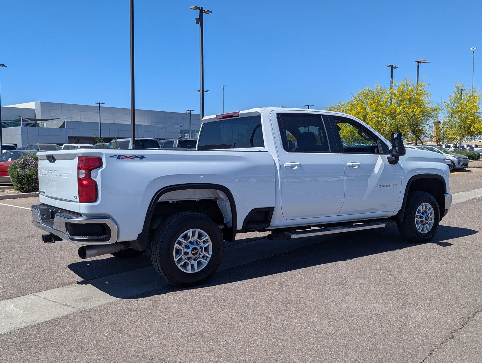 Certified 2025 Chevrolet Silverado 2500 LT w/ Convenience Package image 5