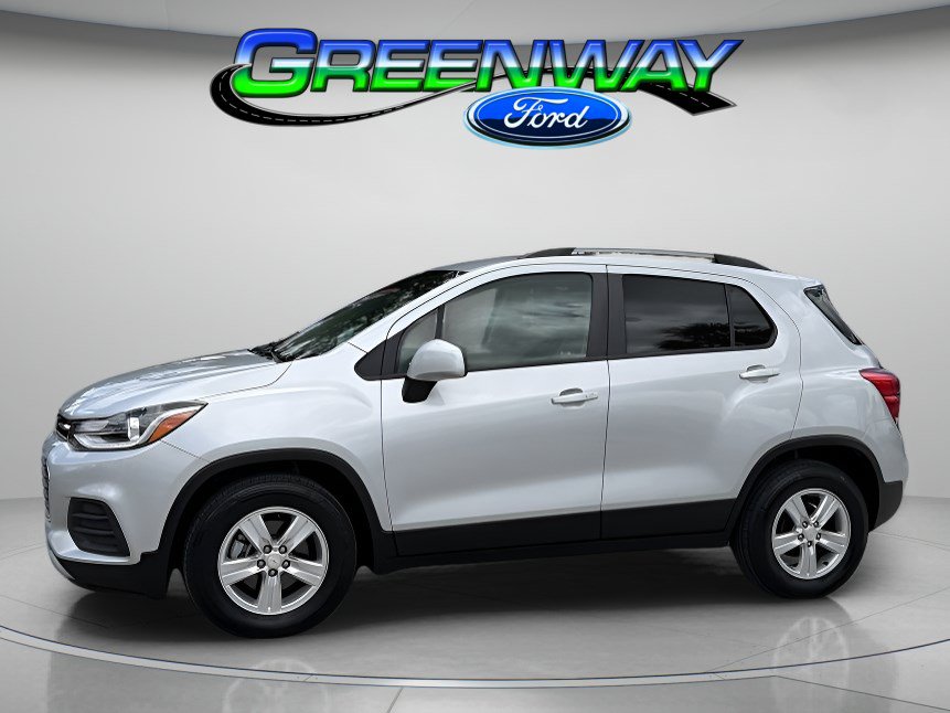 Used 2022 Chevrolet Trax LT w/ LT Convenience Package