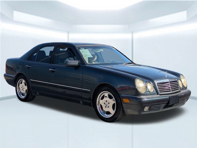 Used 1997 Mercedes-Benz E 320 Sedan image 9
