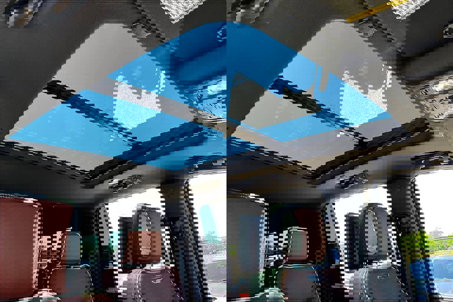 Used 2024 GMC Yukon XL Denali Ultimate image 13