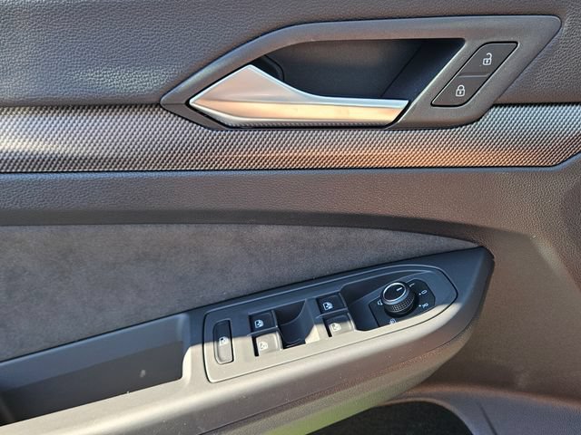 New 2026 Volkswagen GTI SE FWD image 29