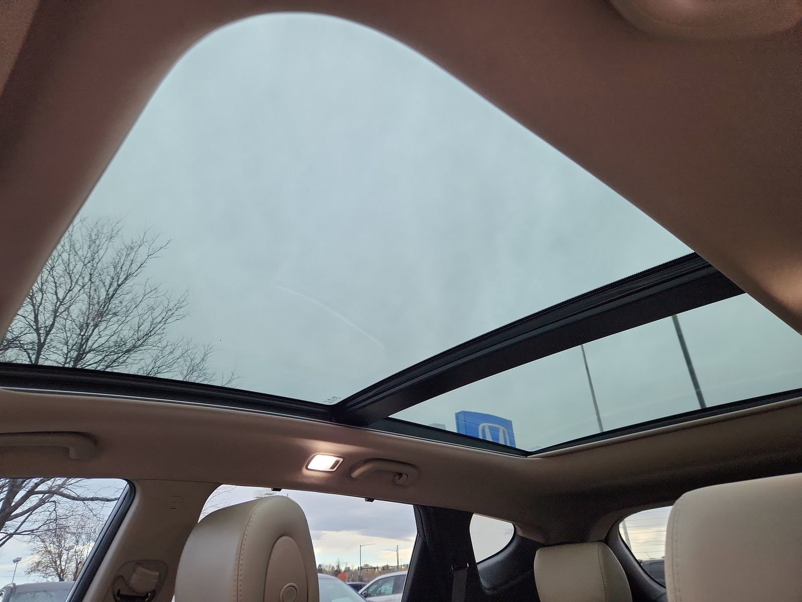 Used 2014 Hyundai Santa Fe Sport w/ Technology Package 04 image 26