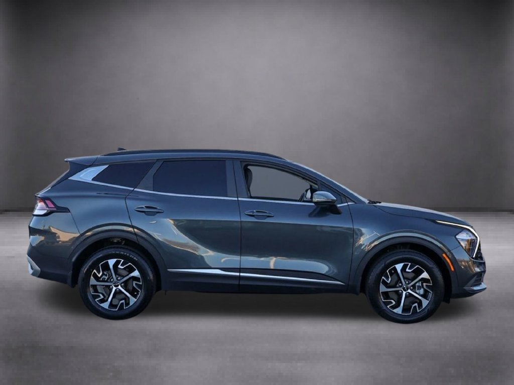 Used 2023 Kia Sportage EX w/ EX Premium Package AWD/4WD image 3