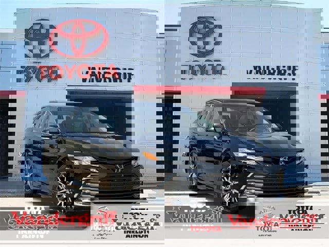 Used 2023 Toyota Camry XLE