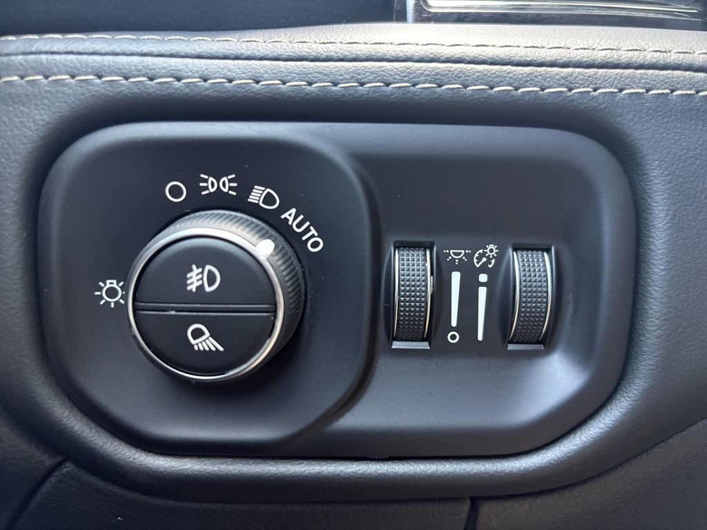 Certified 2024 RAM 3500 Limited image 2