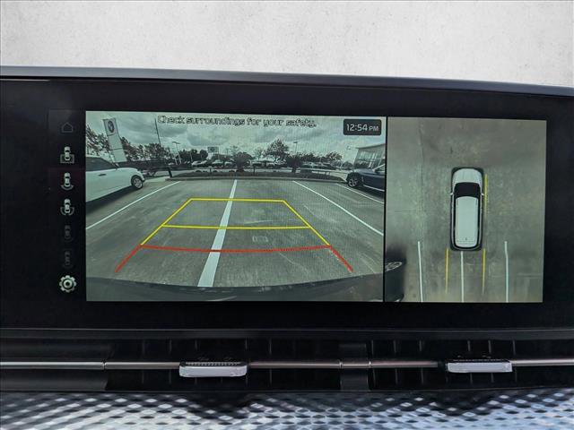 Used 2024 Kia Carnival SX Prestige image 13