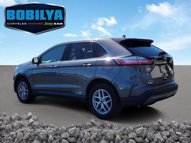 Used 2024 Ford Edge SEL AWD/4WD image 2