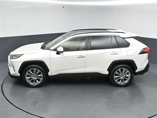 Used 2021 Toyota RAV4 Limited image 49