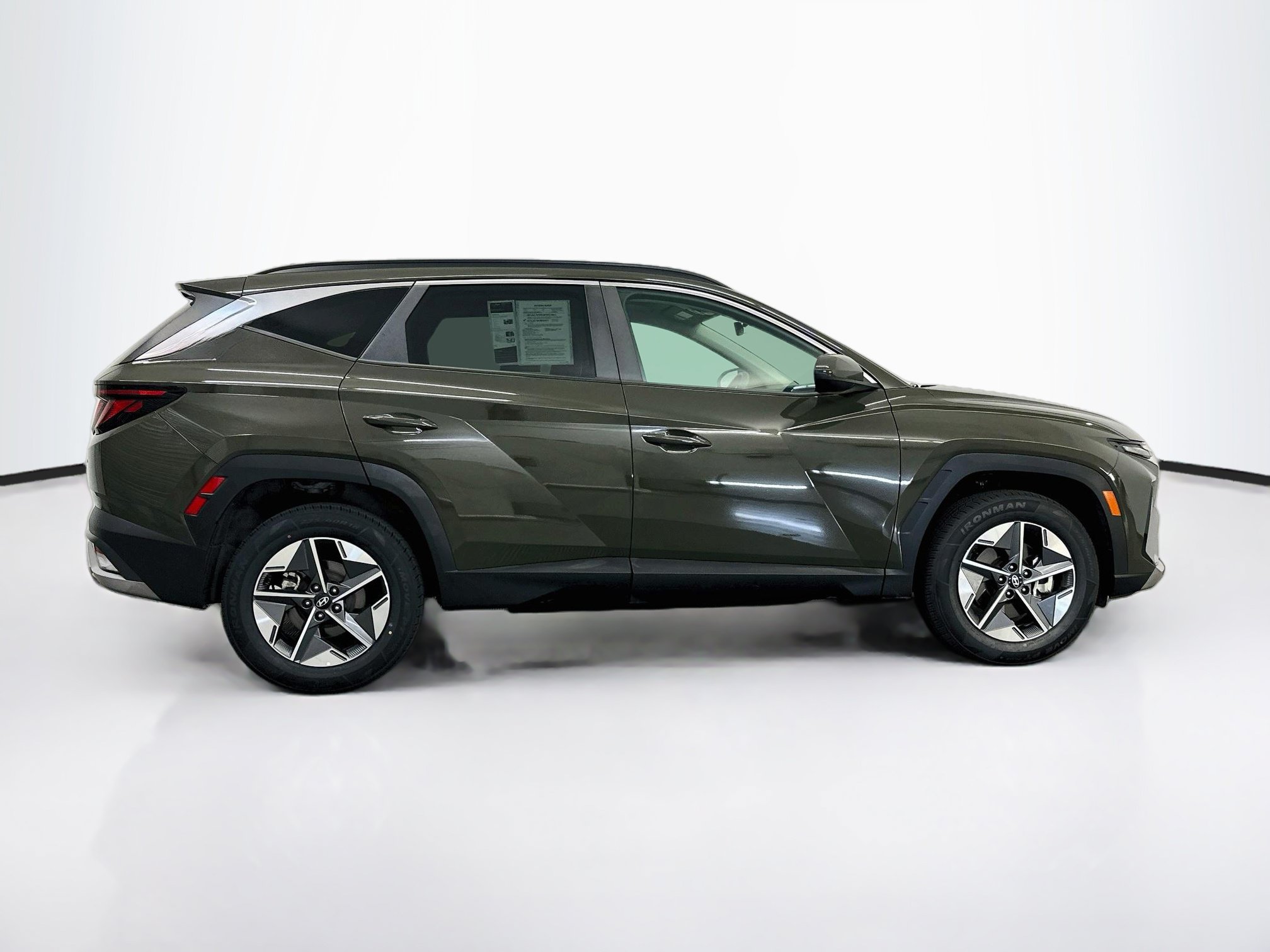 Used 2025 Hyundai Tucson SEL AWD/4WD image 10