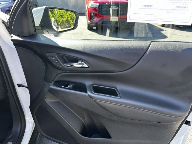 Used 2024 Chevrolet Equinox Premier AWD/4WD image 40