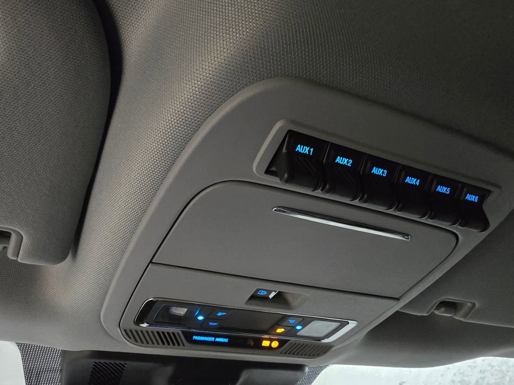 Used 2024 Ford F250 Lariat w/ Black Appearance Package image 33