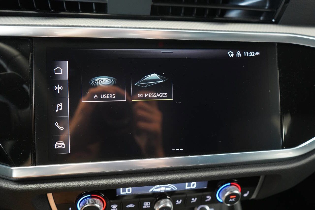 Used 2024 Audi Q3 2.0T Premium Plus w/ Premium Plus Package image 84