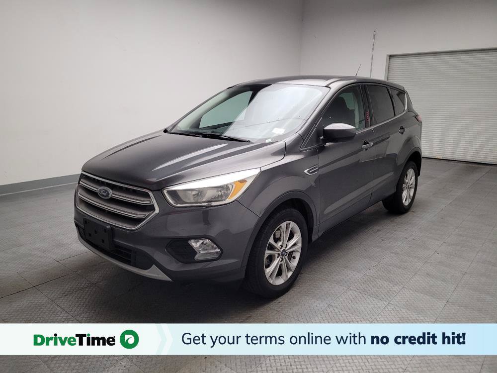 Used 2017 Ford Escape SE FWD image 1