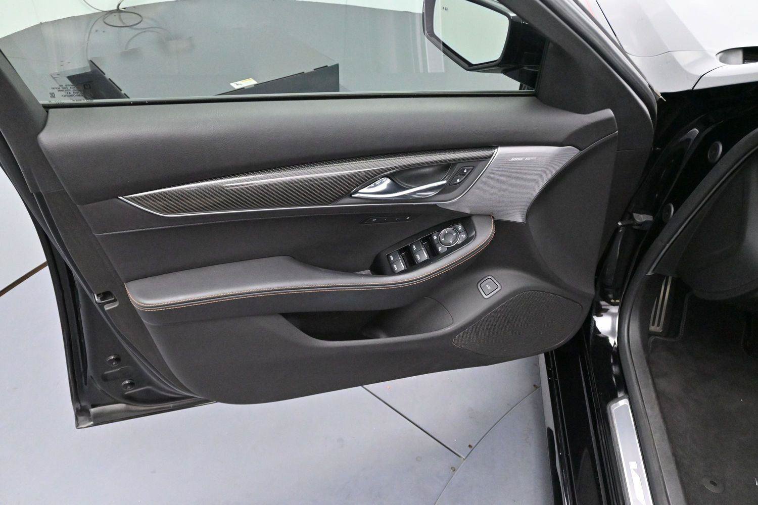 Used 2023 Cadillac CT5 V w/ Super Cruise 2 Package RWD image 9
