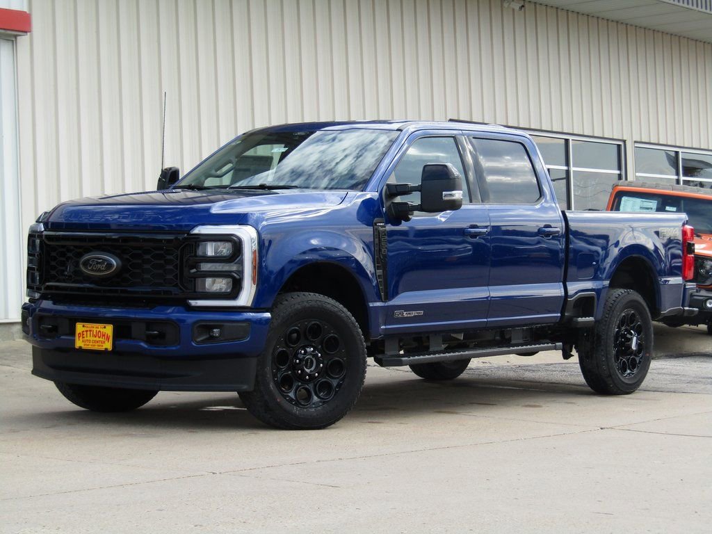 New 2026 Ford F250 Lariat w/ Black Appearance Package image 12