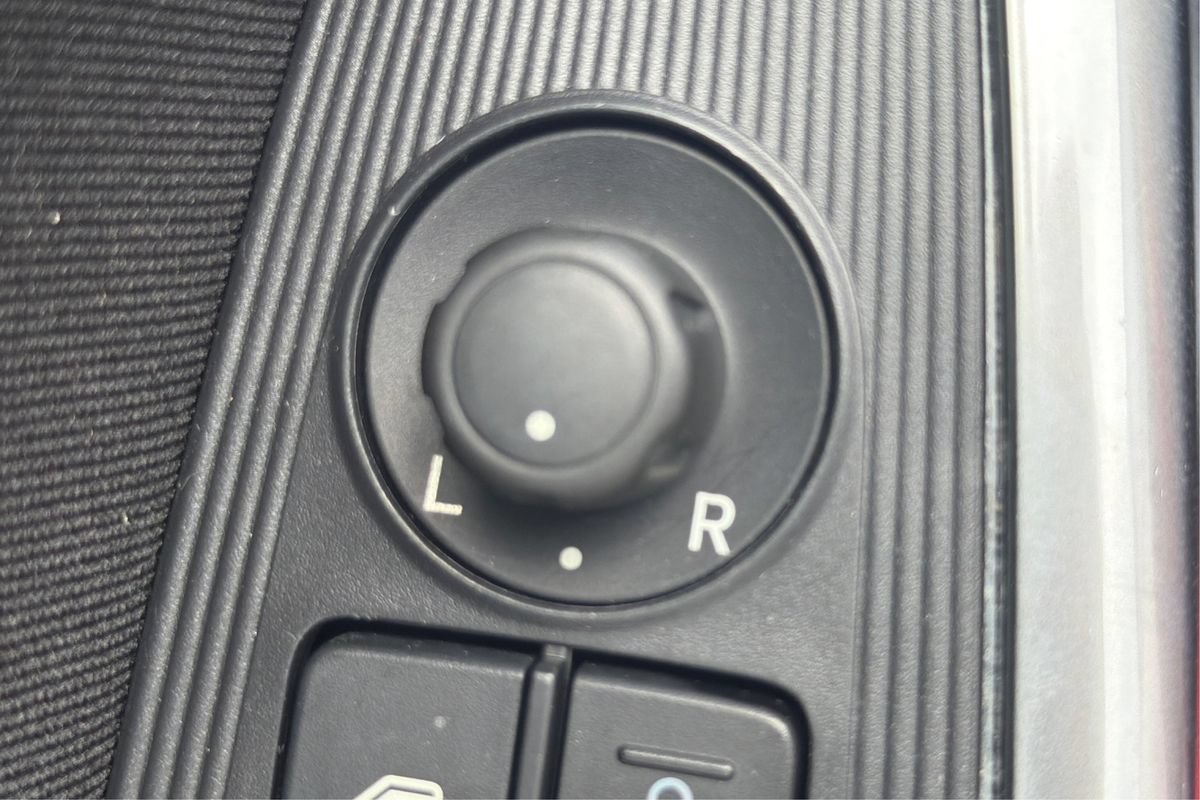 Used 2013 MAZDA CX-5 Touring w/ Touring Tech Pkg FWD image 40