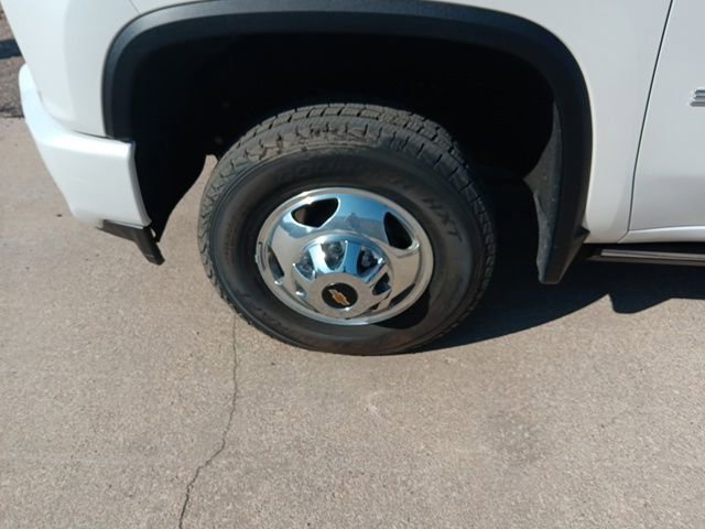 Used 2022 Chevrolet Silverado 3500 High Country image 39