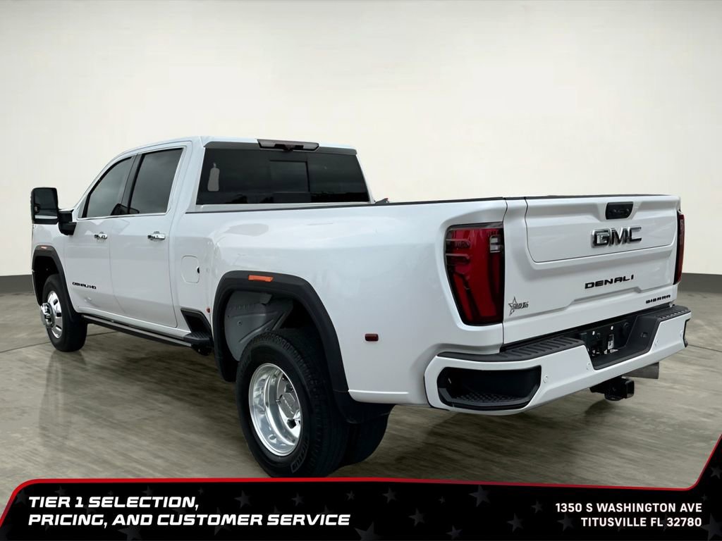 Used 2024 GMC Sierra 3500 Denali Ultimate AWD/4WD image 4