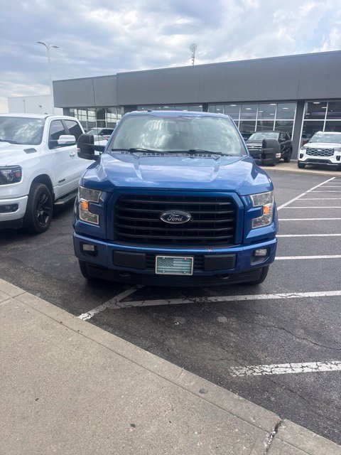 Used 2017 Ford F150 XLT w/ Equipment Group 302A Luxury AWD/4WD image 3