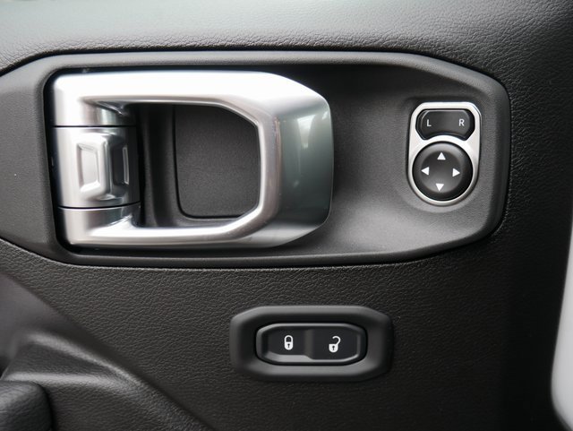 Used 2024 Jeep Gladiator Sport image 16