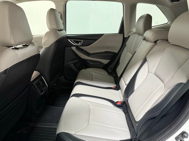 Used 2022 Subaru Forester Limited image 24