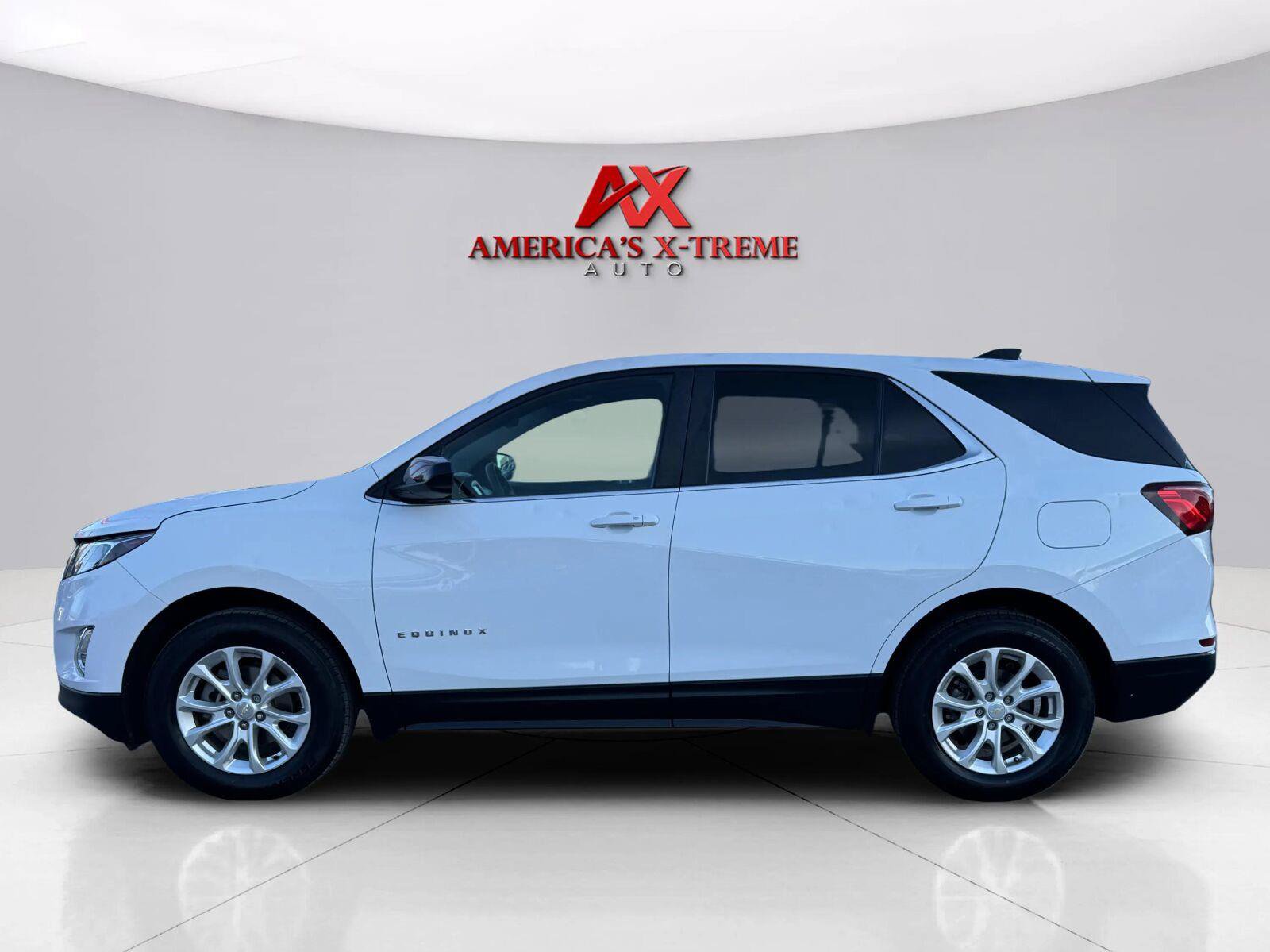 Used 2021 Chevrolet Equinox LT AWD/4WD image 2