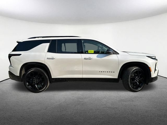 Used 2024 Chevrolet Traverse RS AWD/4WD image 15