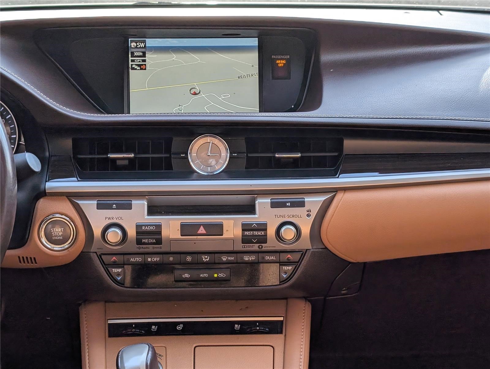 Used 2018 Lexus ES 350 w/ Navigation System Package image 15