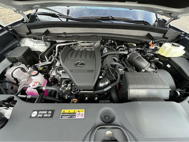 New 2026 Lexus TX 500h AWD image 39