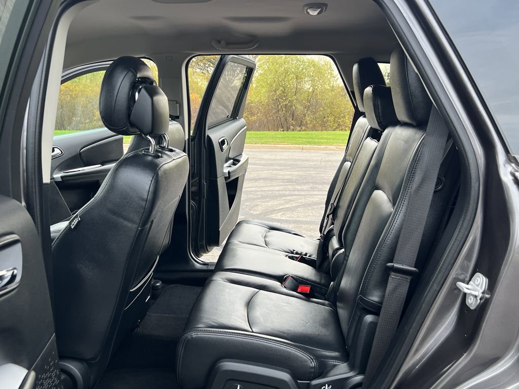 Used 2018 Dodge Journey SE w/ Blacktop Package image 34