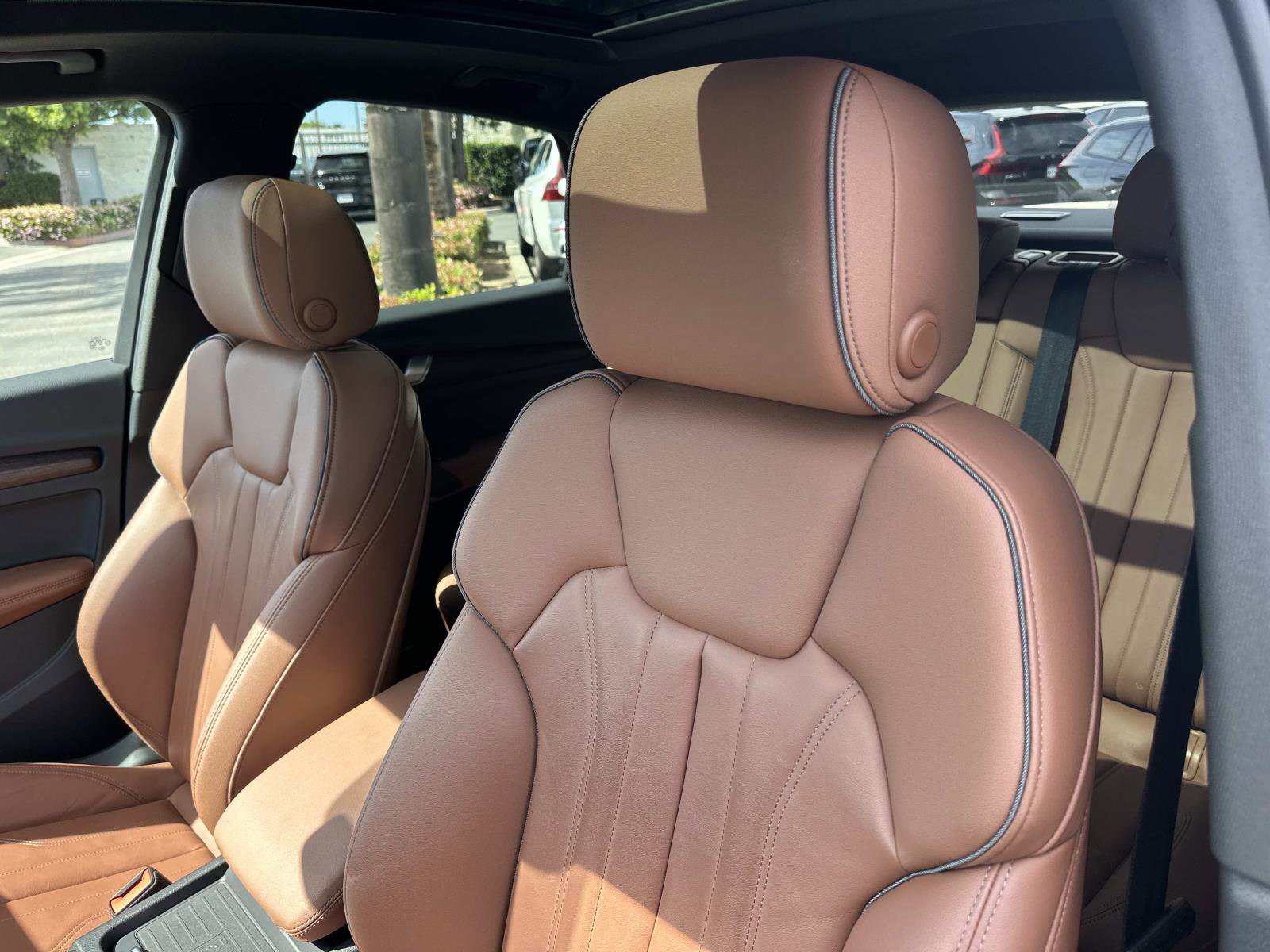 Used 2021 Audi Q5 2.0T Premium Plus w/ Premium Plus Package image 19