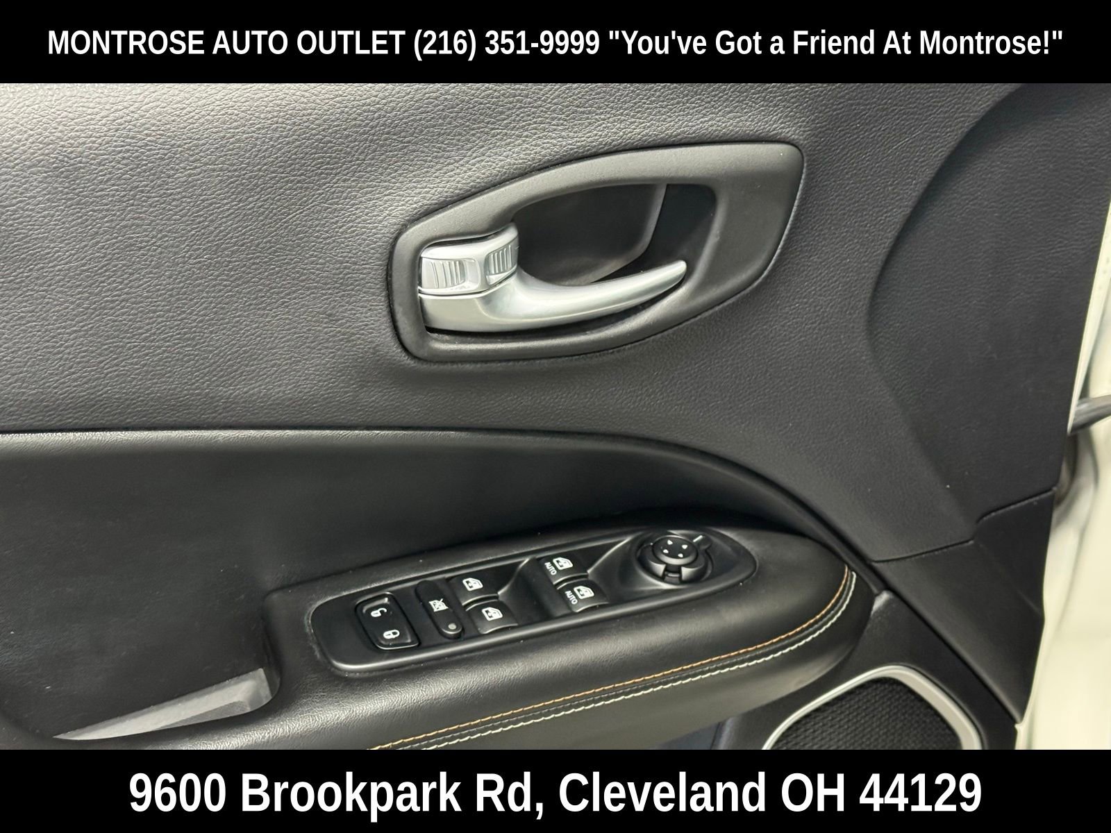 Used 2017 Jeep Compass Latitude w/ Popular Equipment Group image 12