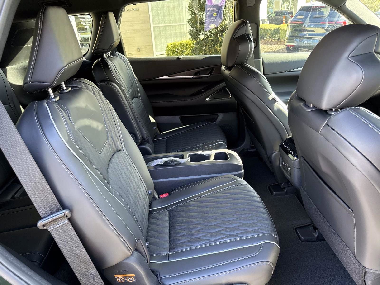 New 2026 INFINITI QX60 Autograph w/ Autograph Tech Package image 18