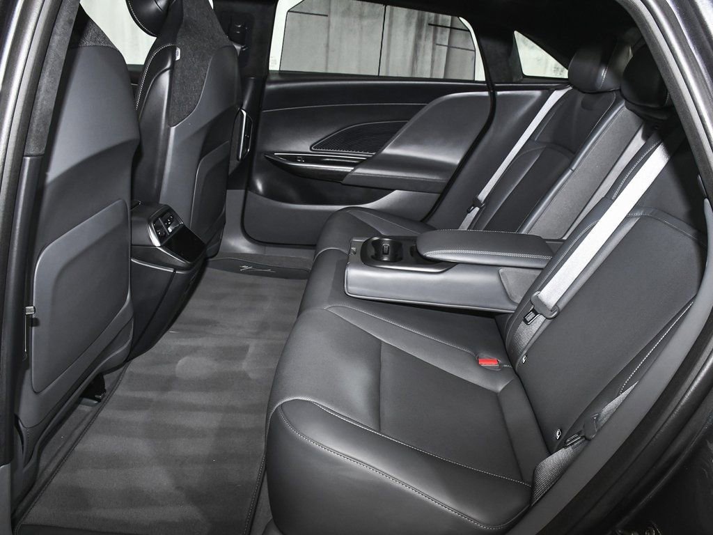 Used 2024 Lucid Air Grand Touring image 51