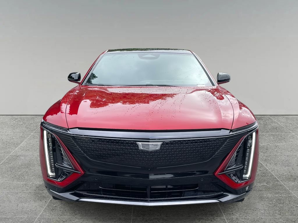 New 2025 Cadillac Lyriq Sport image 8