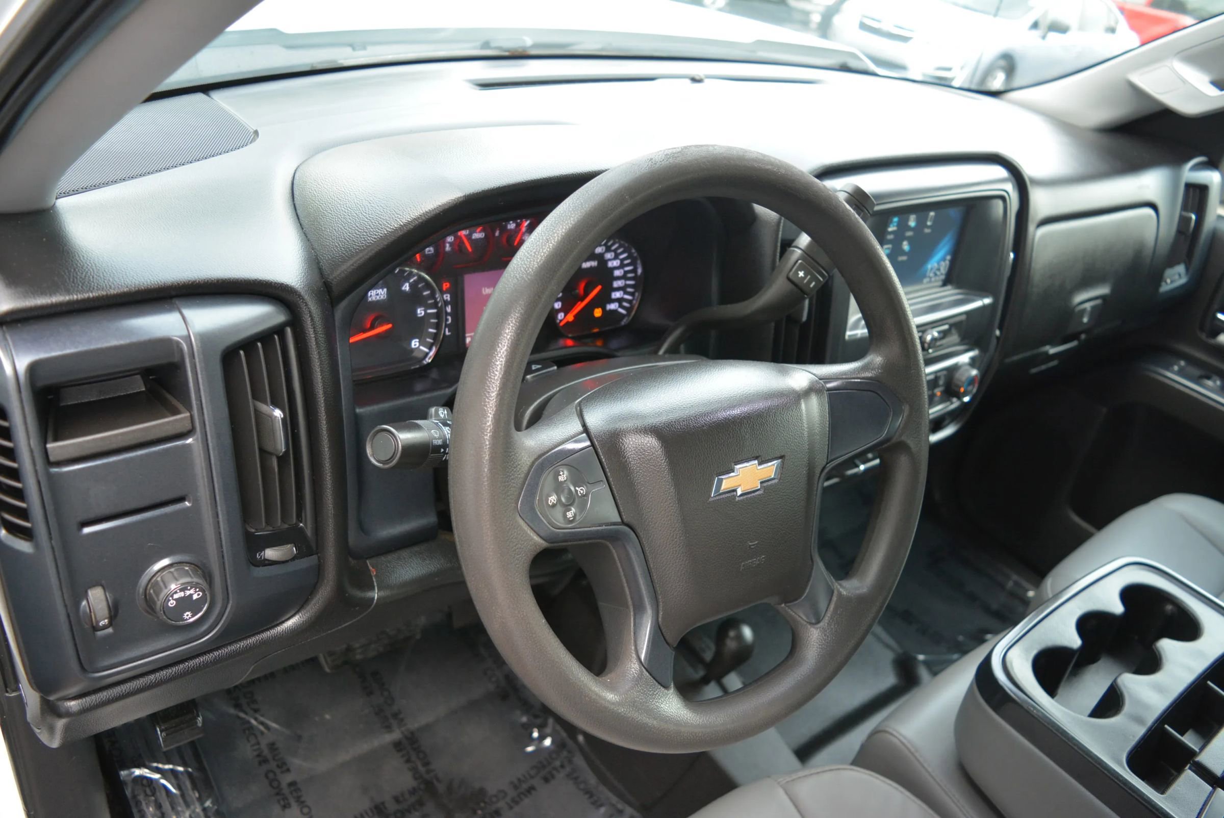 Used 2018 Chevrolet Silverado 1500 W/T w/ Trailering Package AWD/4WD image 27