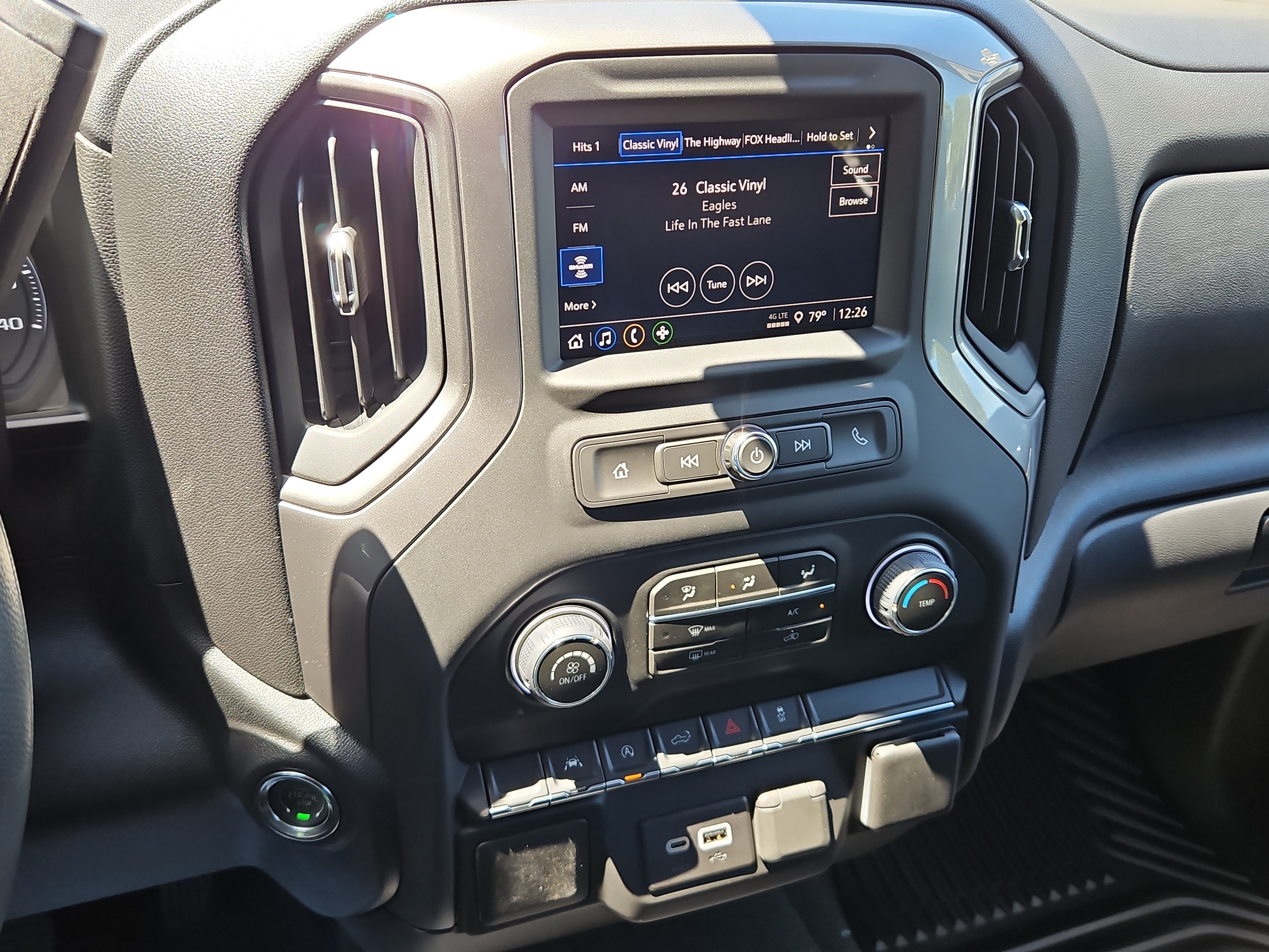 New 2026 Chevrolet Silverado 1500 Custom AWD/4WD image 18