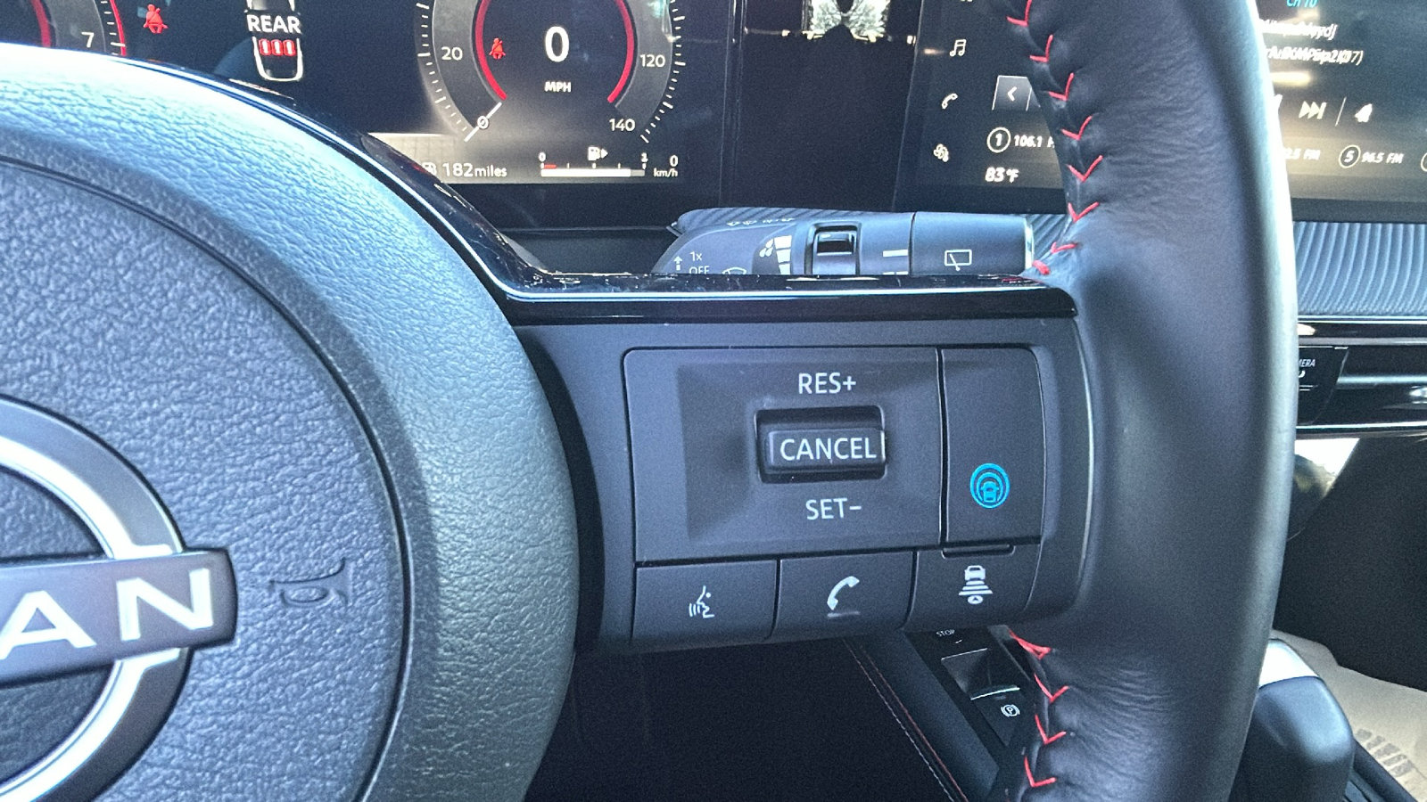 Certified 2025 Nissan Kicks SR image 21