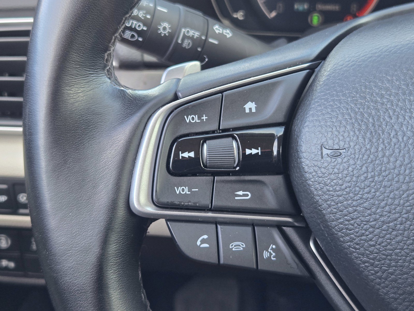 Used 2022 Honda Accord Touring image 24