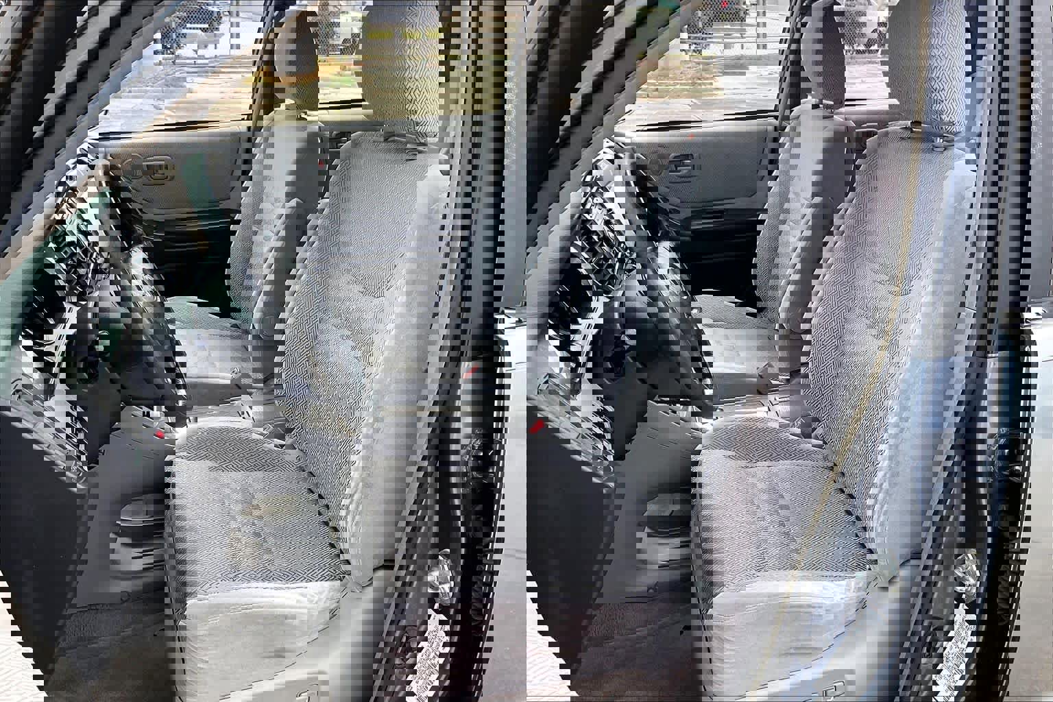 Used 2003 Toyota Highlander 2WD V6 image 8