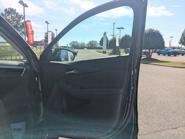 Used 2025 Buick Encore GX Preferred image 31