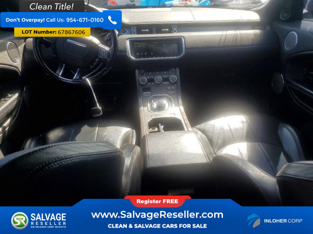 Used 2018 Land Rover Range Rover Evoque SE AWD/4WD image 11