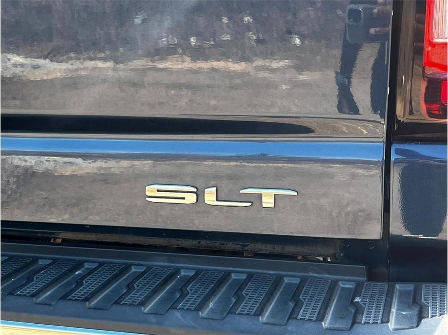 Used 2020 GMC Sierra 2500 SLT w/ SLT Premium Plus Package AWD/4WD image 13