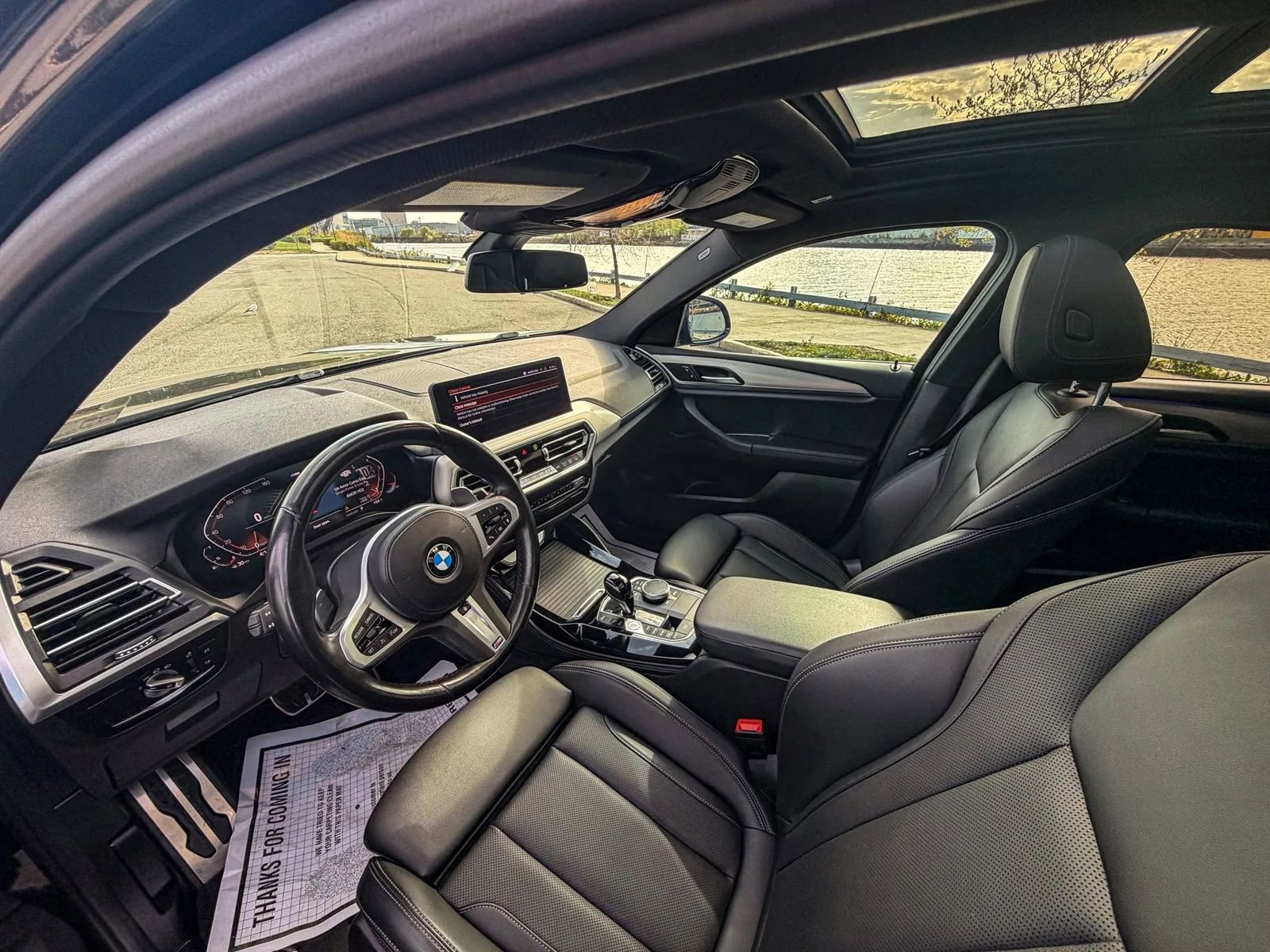 Used 2022 BMW X4 xDrive30i w/ M Sport Package 2 image 6