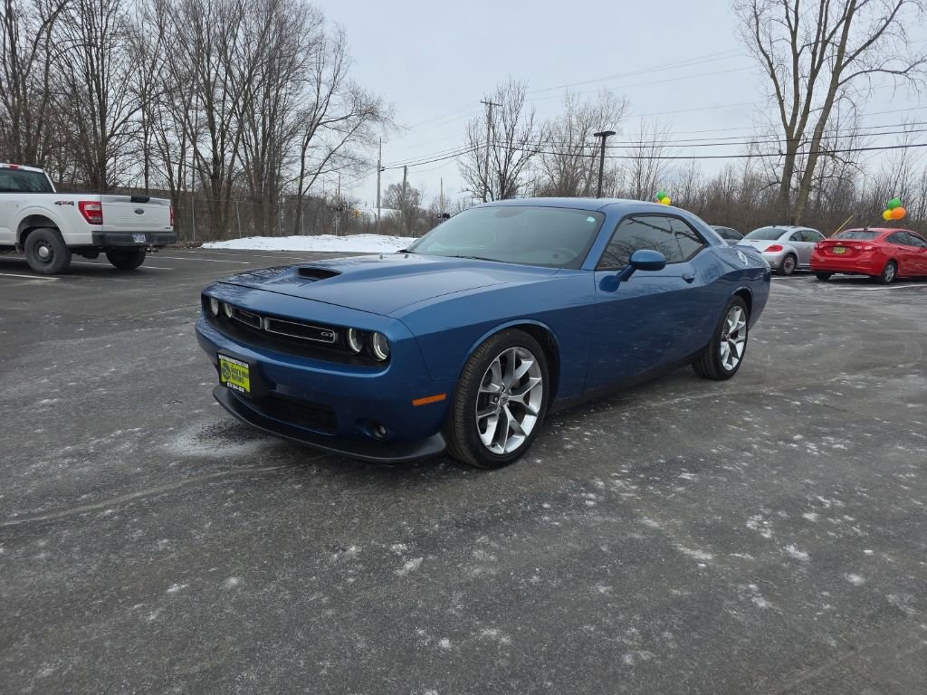 Used 2021 Dodge Challenger GT image 3