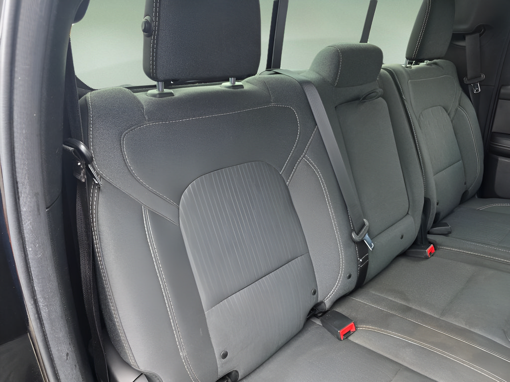 Used 2019 RAM 1500 Big Horn AWD/4WD image 30