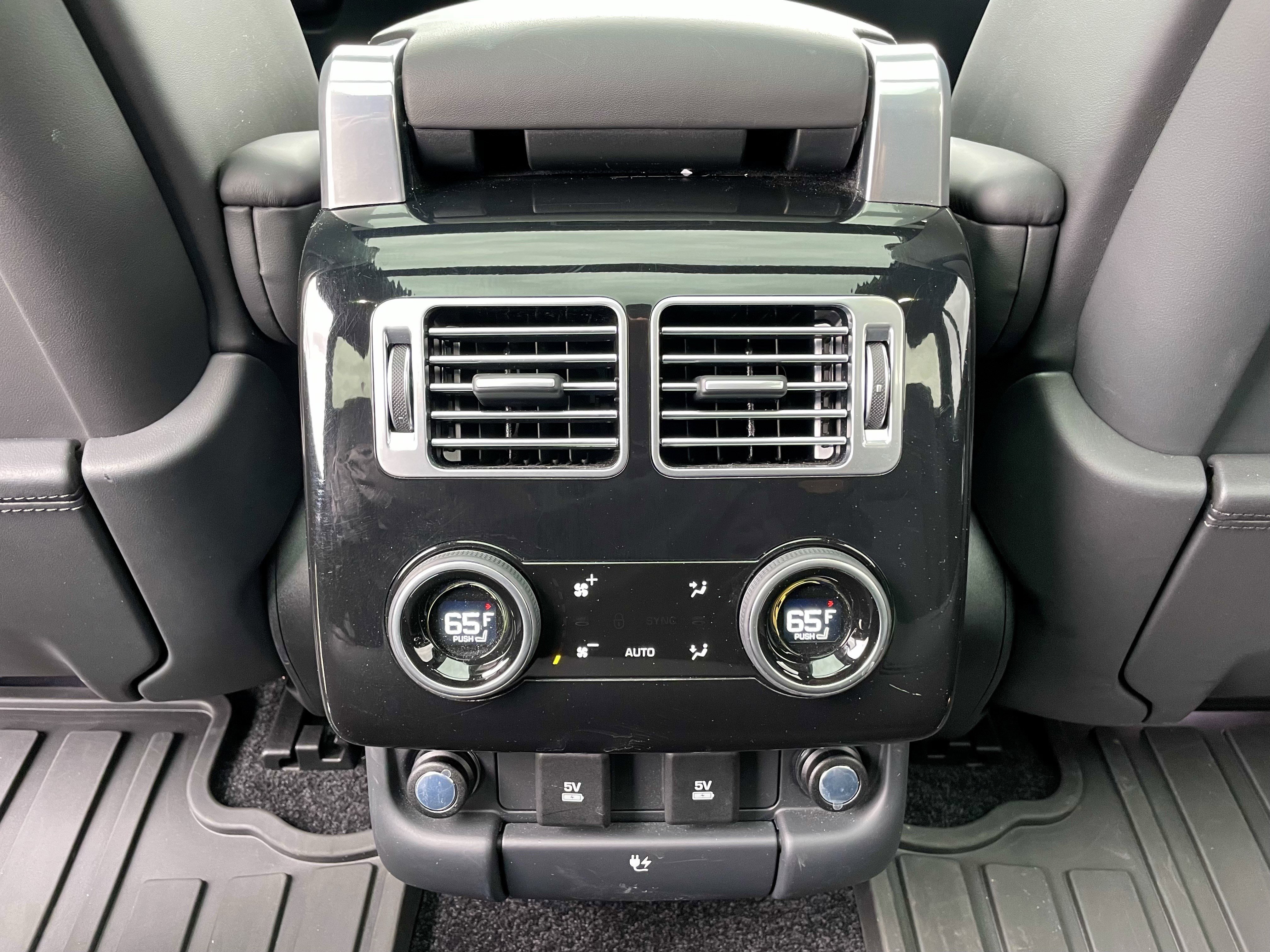 Used 2020 Land Rover Range Rover HSE AWD/4WD image 26