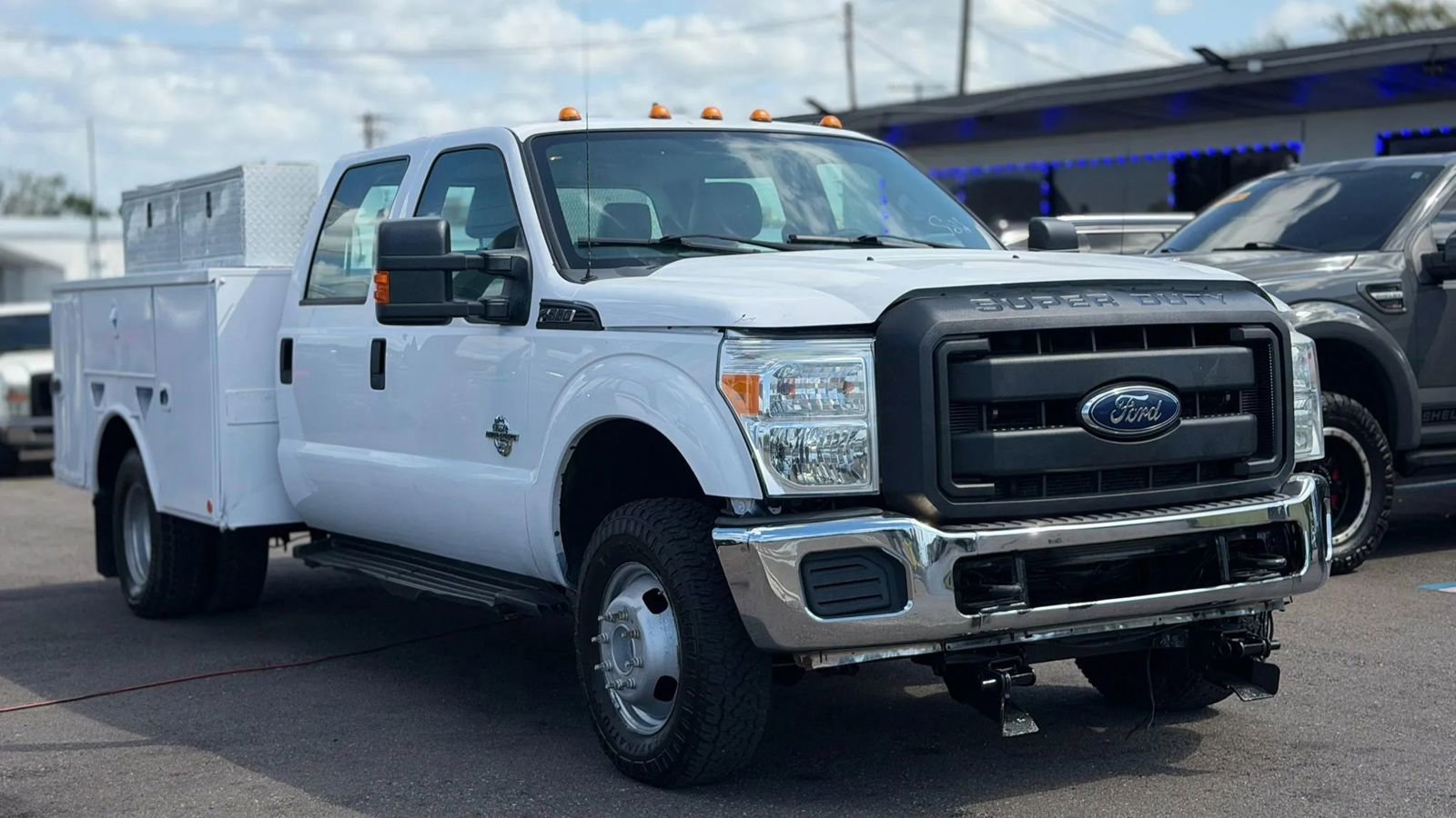 Used 2016 Ford F350 XL w/ Power Equipment Group AWD/4WD image 5