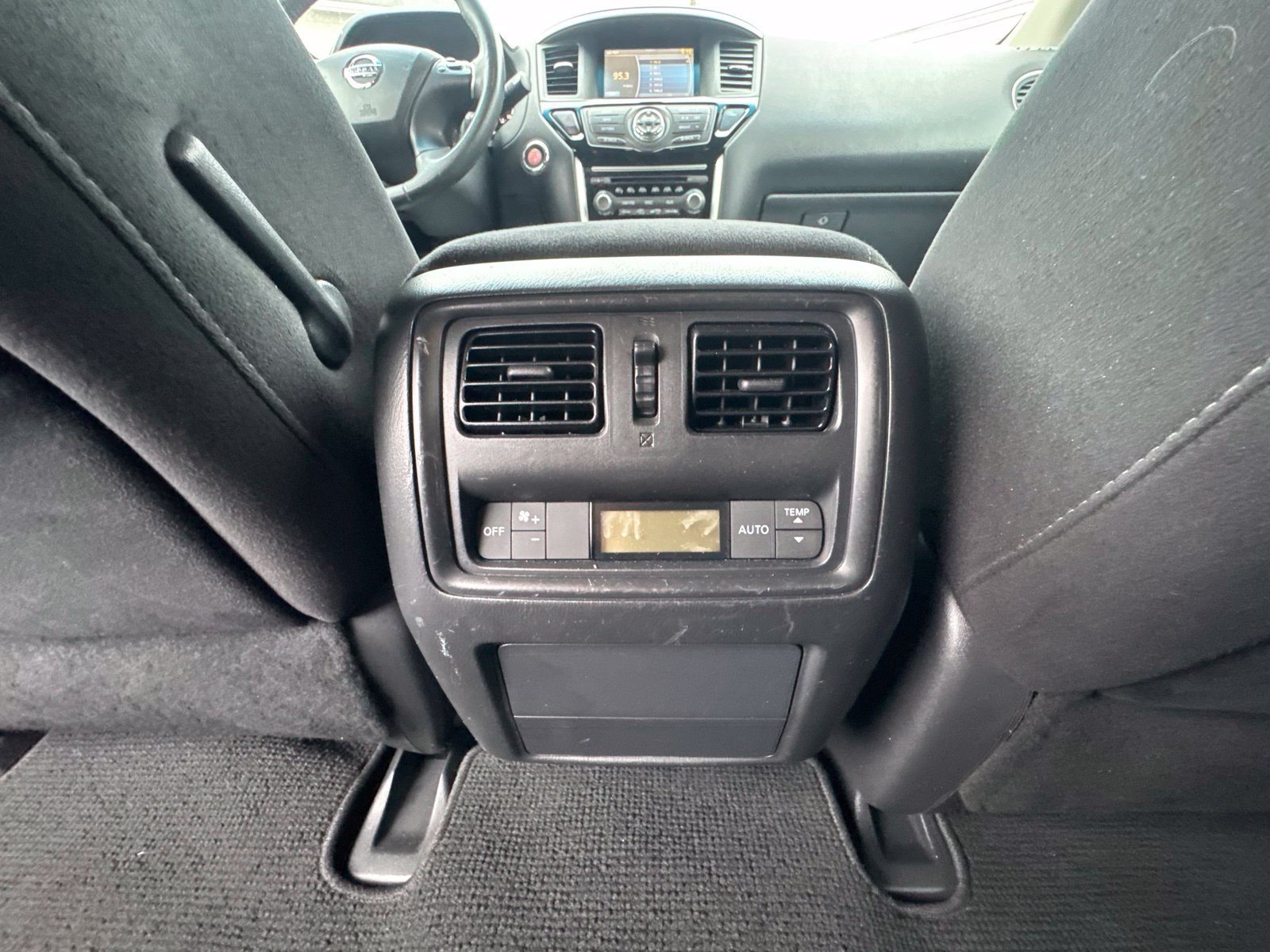 Used 2015 Nissan Pathfinder SV w/ Cargo Package FWD image 27